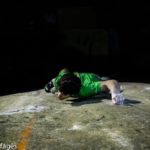 Alban Levier vient à bout de « Duel », la dalle emblématique de Bleau !