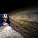 En solo encordé, Pete Whittaker enchaîne le Half Dome et El Cap en moins de 24h !