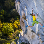 Seb Bouin enchaîne « Azincourt », le premier 8c de France à Buoux