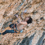 Perf! Sachi Amma coche « Stocking the Fire », le 9b de Santa Linya
