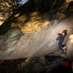 Tomoa Narasaki réalise l’un des plus gros flashs de l’Histoire de l’escalade !