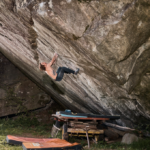 Daniel Woods enchaîne le départ assis de « Off the Wagon » 8C+ !