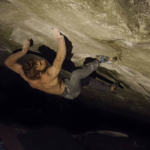 Clément Lechaptois enchaîne « Practice of the Wild » 8B+ à Magic Wood !