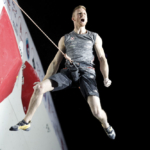 Jakob Schubert et Chaehyun Seo sacrés champions du monde d’escalade en difficulté