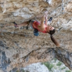 Anak Verhoeven réalise la première ascension féminine de « No Pain No Gain » 9a+