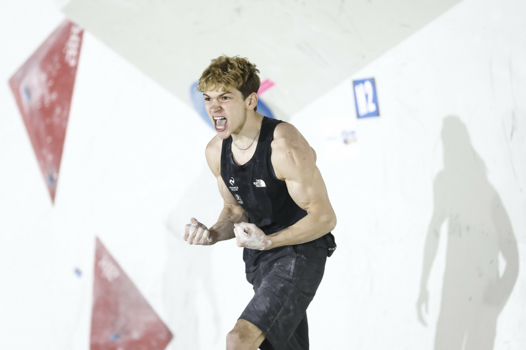 Garage ou falaise, le vice-champion d'Europe d'escalade Nicolas Collin  s'entraine comme il peut: Je me débrouille pour grimper… - La DH/Les  Sports+