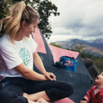 Peut-on exceller en escalade tout en étant maman ? Shauna Coxsey répond !