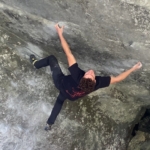 Joshua Fourteau signe son premier 8C bloc à Magic Wood !