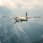 “Pourquoi grimper sous un avion ?” : Domen Škofic réagit aux critiques