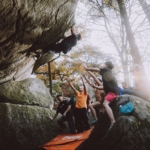 Bleau comme vous ne l’avez jamais vu : une journée unique en compagnie des grimpeurs du TBA